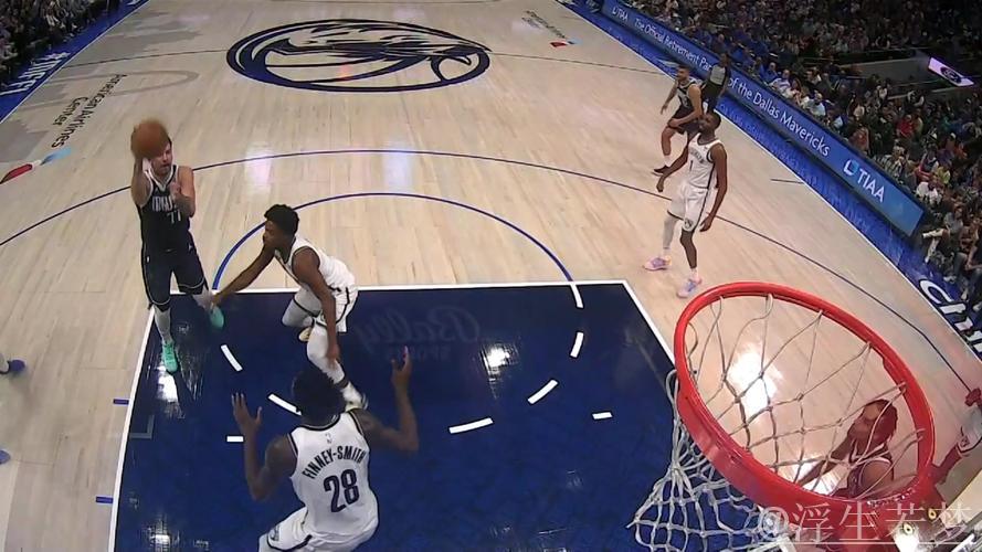 东契奇妙传分球 范德比尔特空接暴扣 东契奇妙传分球 范德比尔特空接暴扣